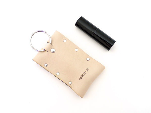  Cockatoo Snap-On Lipstick Holder Keychain, Genuine Leather Lipstick  Case with Keychain, Chapstick Holder Keyring (Beige) : Clothing, Shoes &  Jewelry