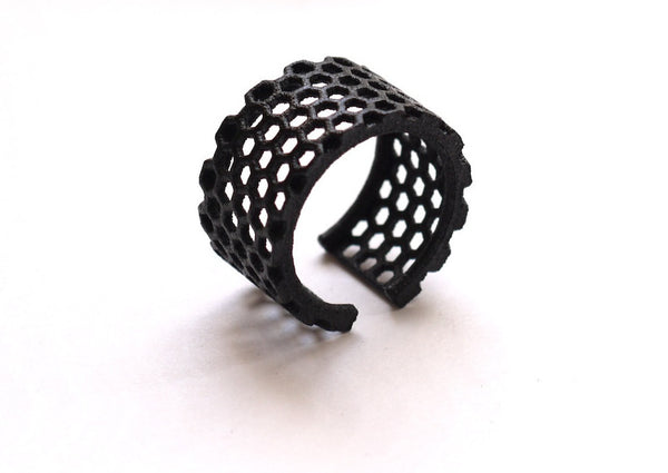 3d printed ring in black
