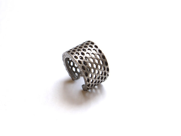 honeycomb ring in stainless steel