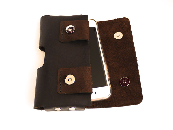 iPhone X holster in brown leather
